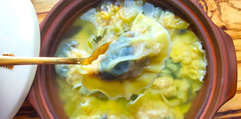 Chinese Steam Dumplings With Century Eggs
