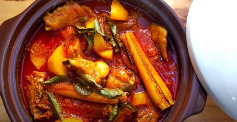 Curry Kampung Chicken