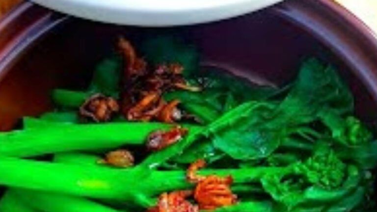 Kai Lan (Chinese Broccoli)